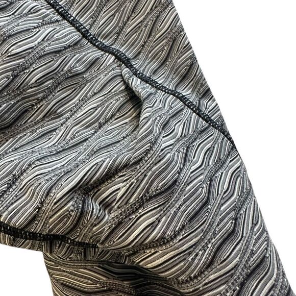 lululemon Speed Tight full length pockets reflective cuffs Sz 8 - Picture 5 of 7